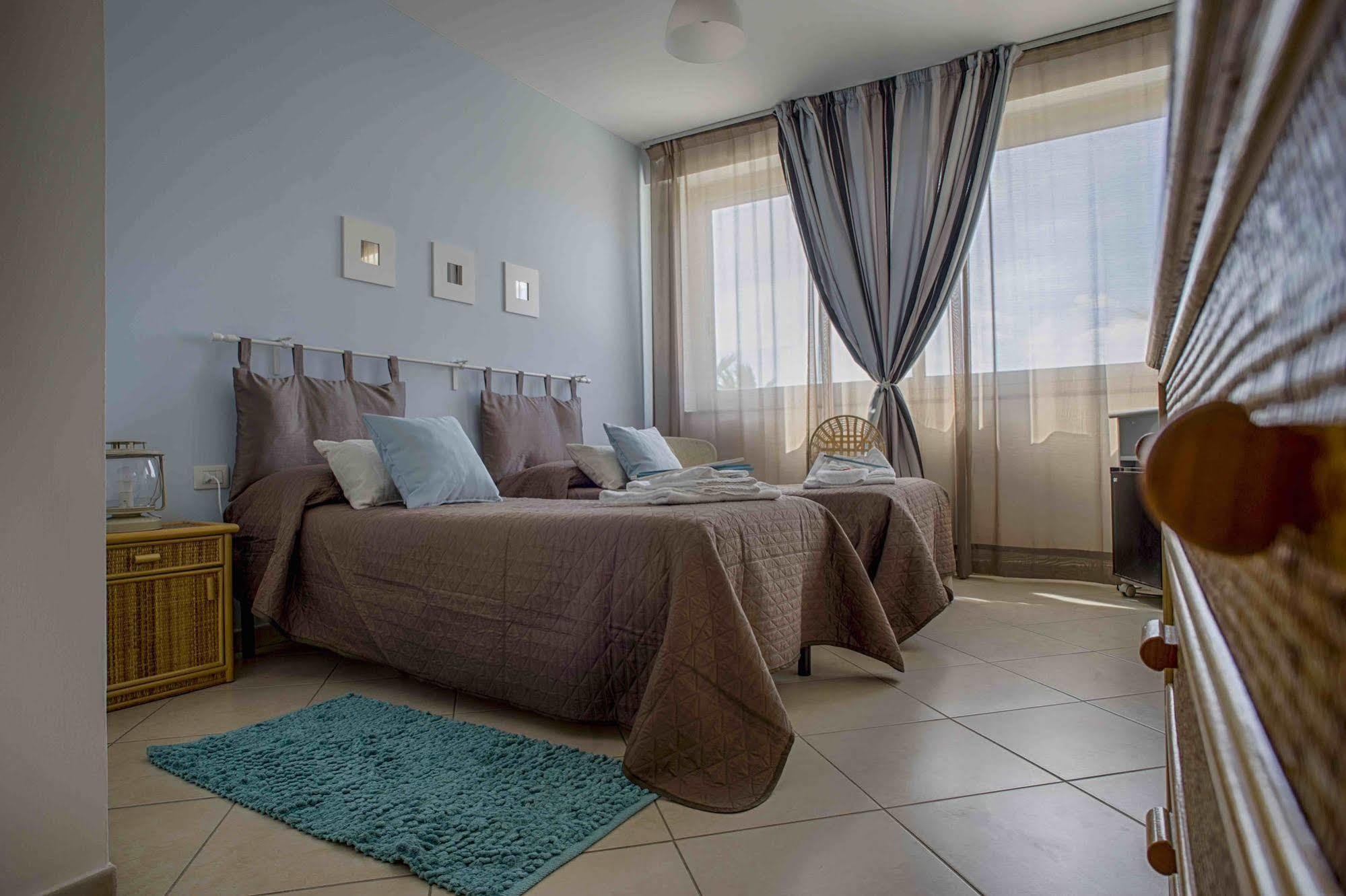 L'Approdo Bed & Breakfast San Leone Luaran gambar